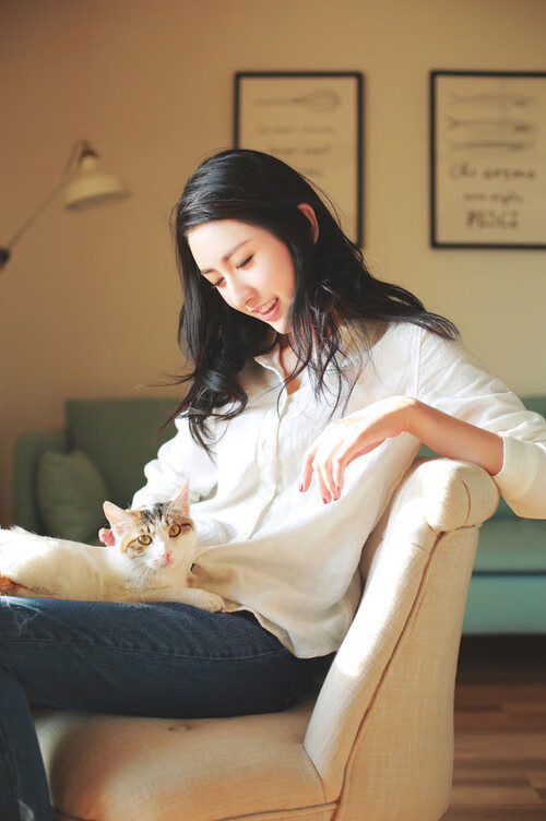 开云中国大陆-谷爱凌家人陪伴训练成为坚强后盾，谷爱凌本来是哪里人